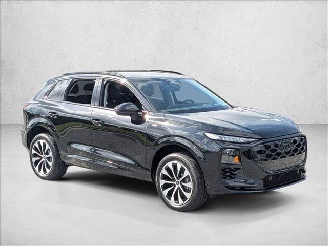 New 2026 Audi Q3 quattro 2.0T w/ Technology Package AWD/4WD image 5