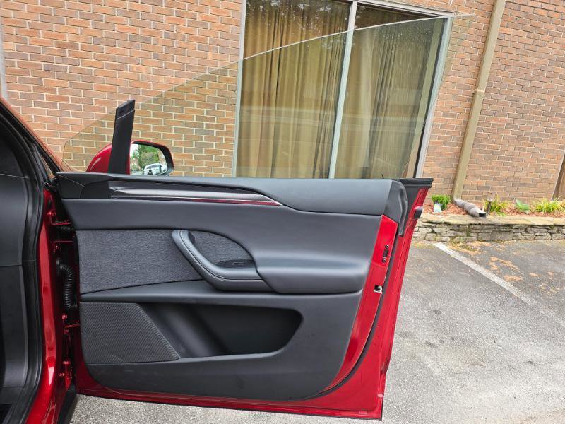Used 2023 Tesla Model X Plaid image 60