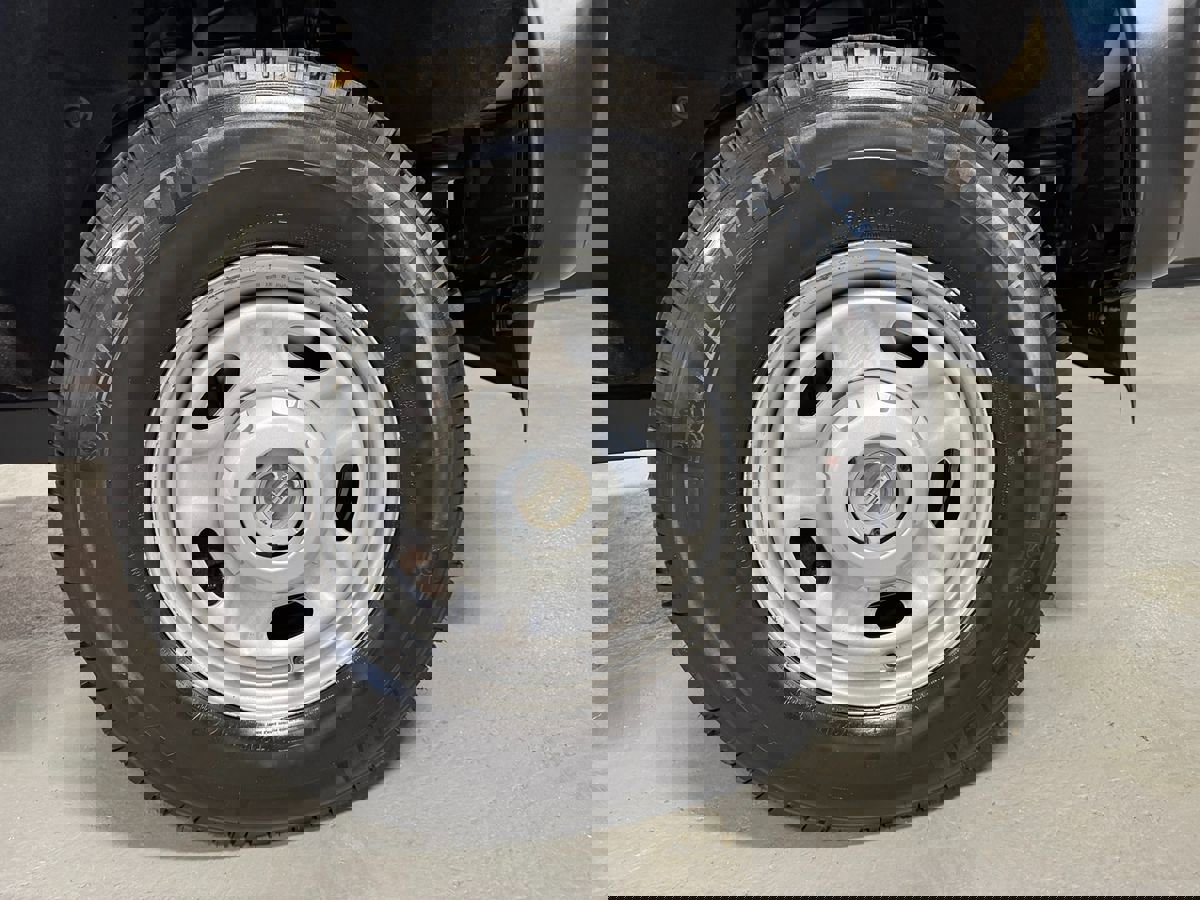 Used 2013 Ford F350 XL w/ PWR Equipment Group image 2