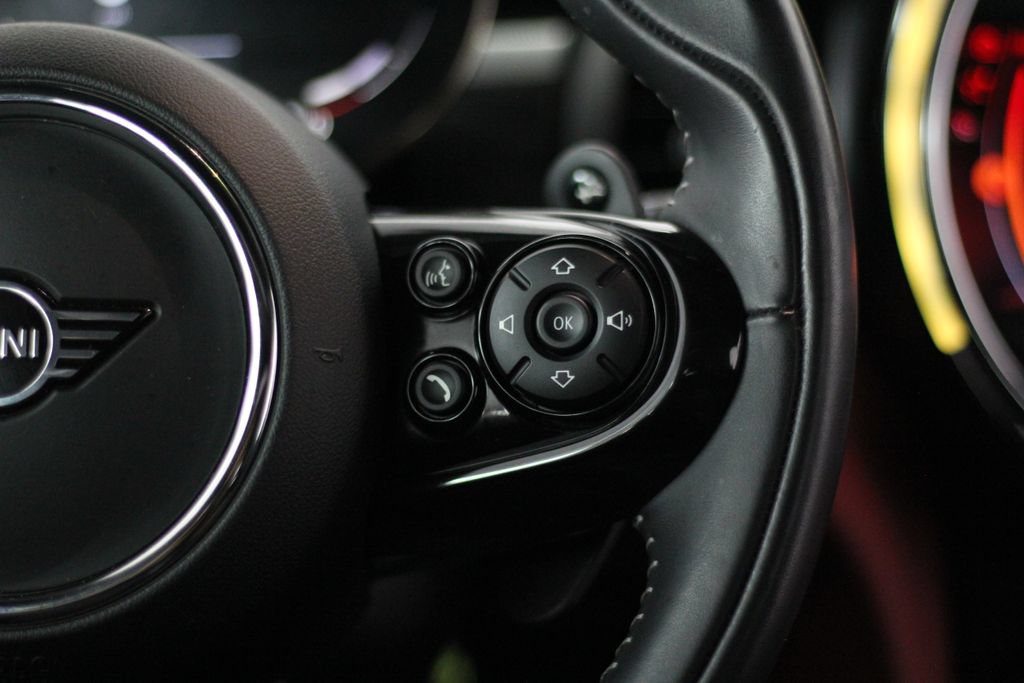 Used 2021 MINI Cooper S FWD image 13