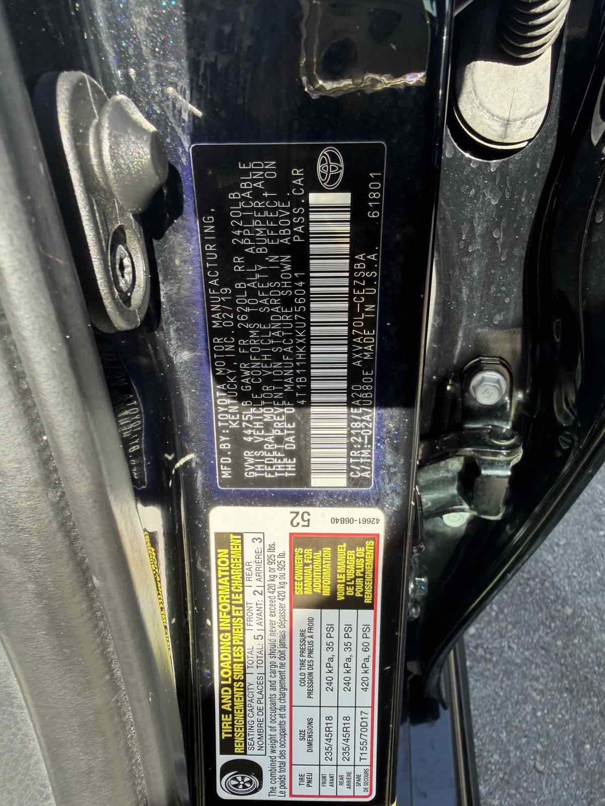 Used 2019 Toyota Camry SE FWD image 19