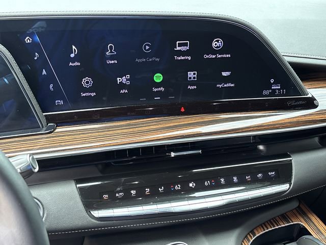 Used 2024 Cadillac Escalade Premium Luxury w/ Performance Package AWD/4WD image 13