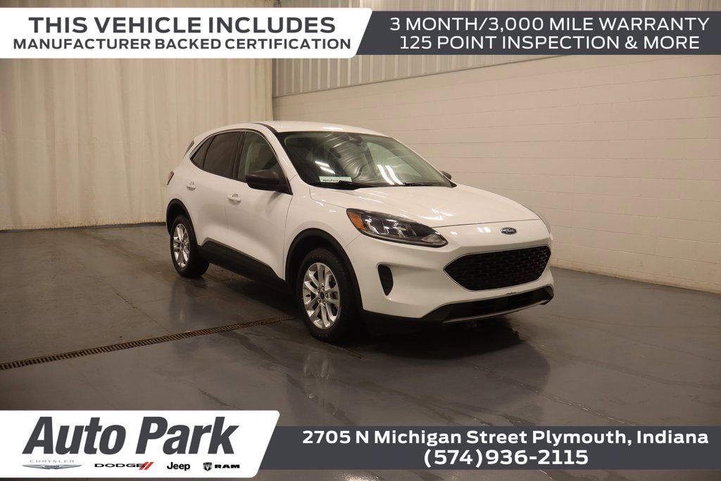 Used 2022 Ford Escape SE image 1