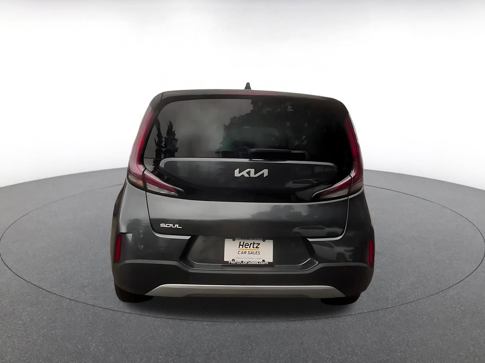 Used 2025 Kia Soul LX w/ LX Technology Package image 12