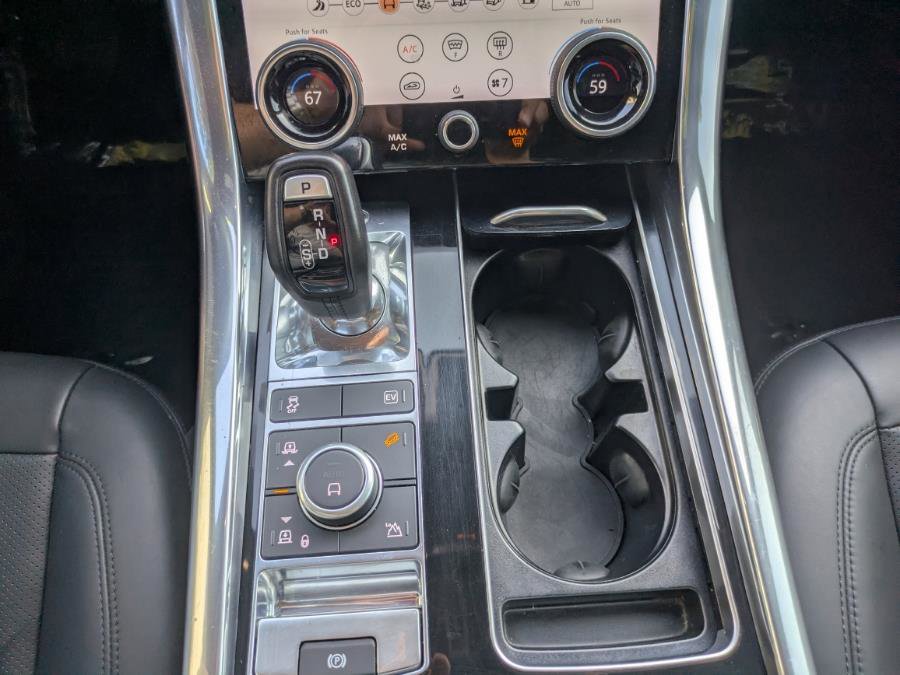 Used 2020 Land Rover Range Rover Sport HSE image 13