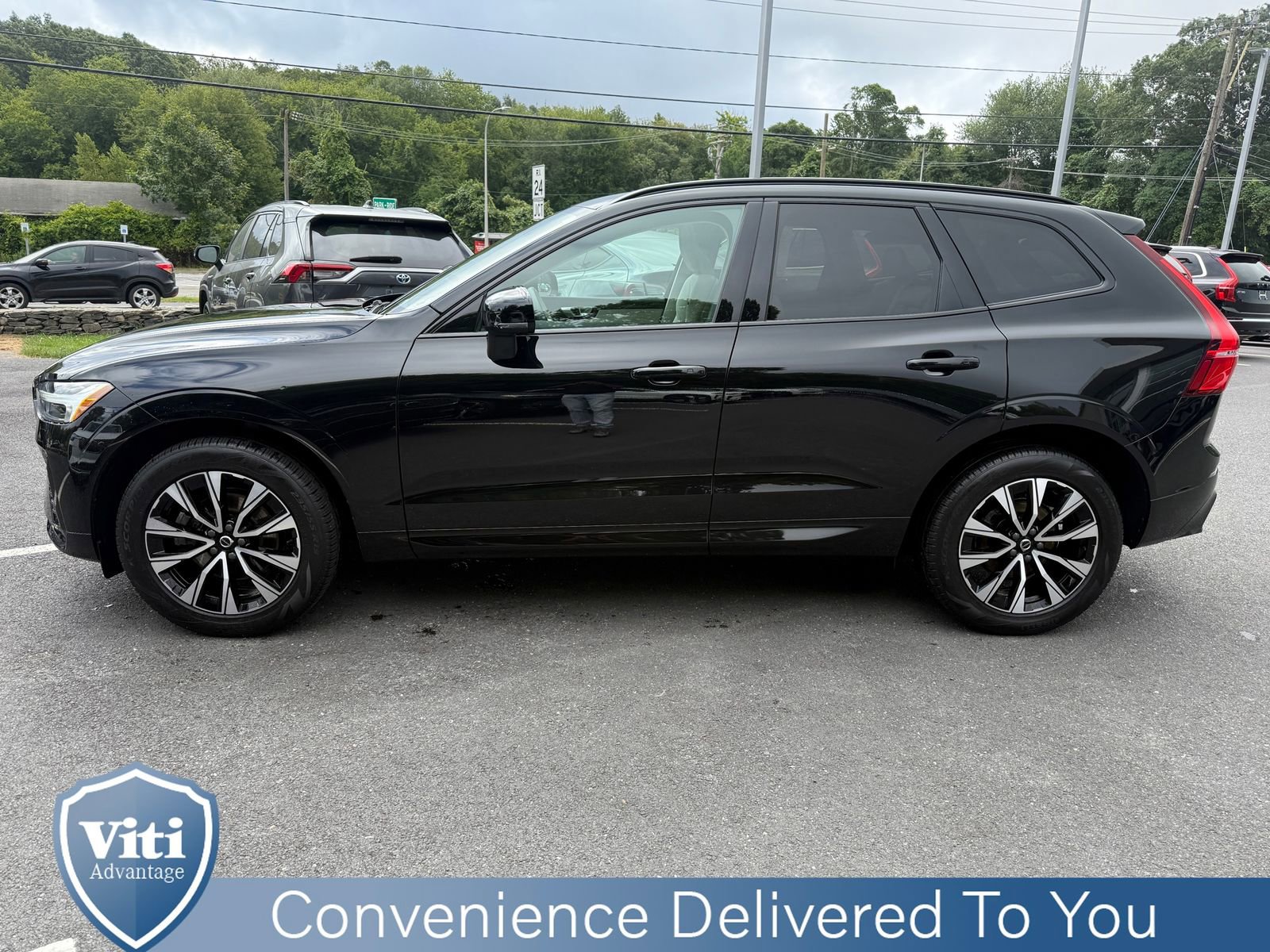 Certified 2024 Volvo XC60 B5 Core w/ Protection Package Premier image 5