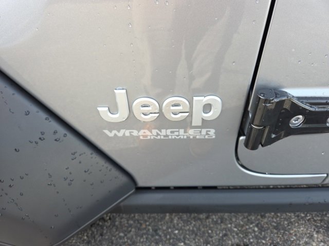 Used 2021 Jeep Wrangler Unlimited Islander w/ Uconnect 4C Nav & Sound Group image 38