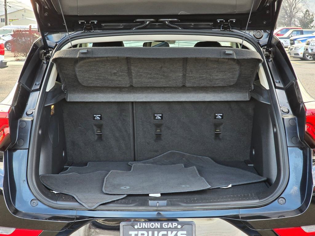 Used 2025 Buick Encore GX Sport Touring w/ Advanced Technology Package AWD/4WD image 14