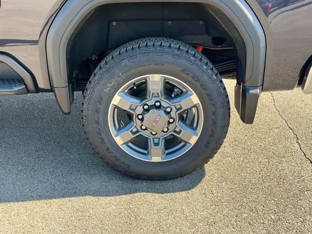 New 2025 GMC Sierra 2500 SLT w/ SLT Premium Package image 16