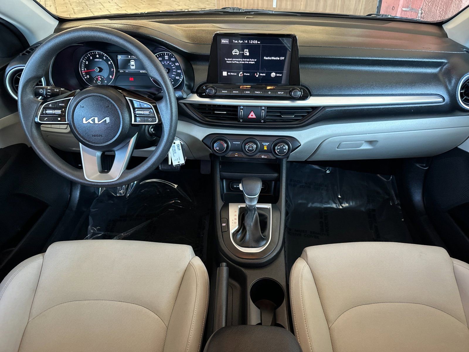 Certified 2023 Kia Forte LXS w/ LXS Technology Package image 17