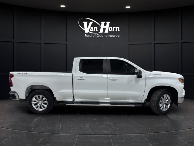Used 2025 Chevrolet Silverado 1500 LT w/ Work Truck Package AWD/4WD image 8