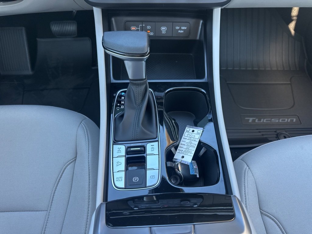 New 2026 Hyundai Tucson SE image 21