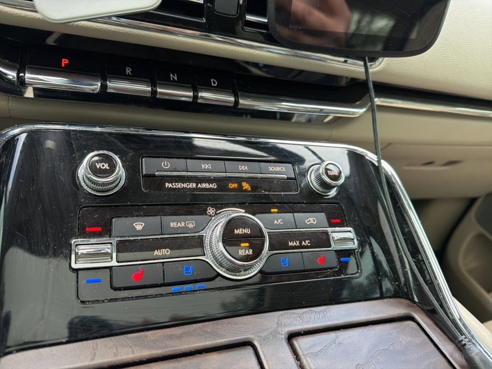 Used 2019 Lincoln Navigator Reserve image 29