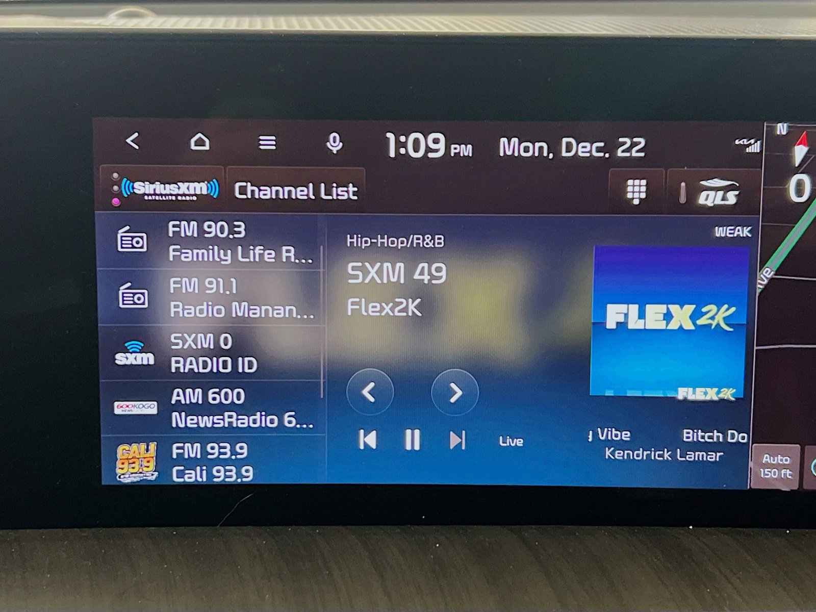 Used 2024 Kia Telluride SX image 11