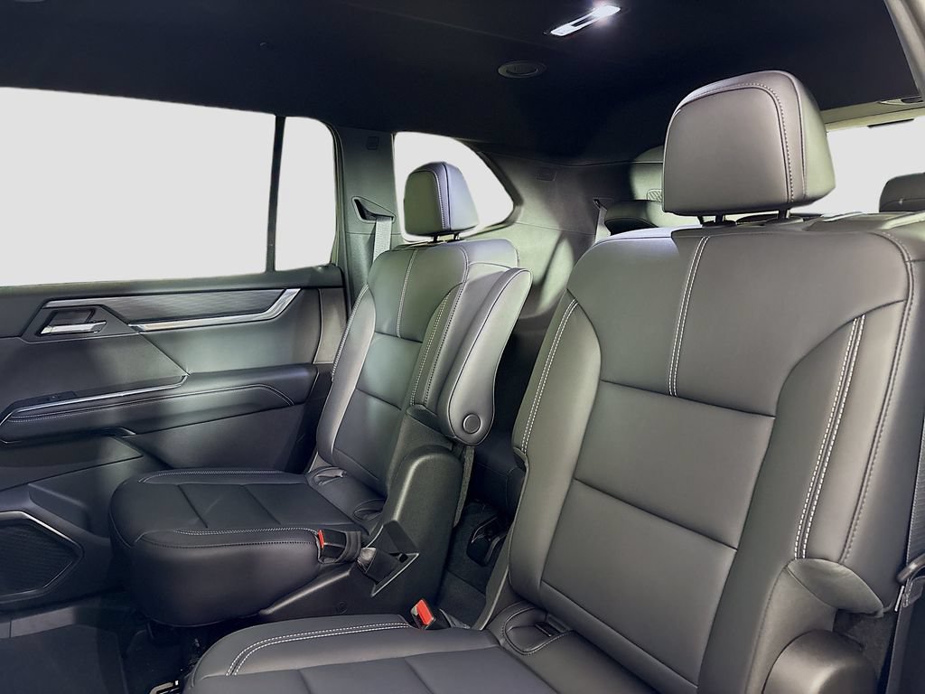 New 2026 GMC Acadia Elevation w/ Black Edition AWD/4WD image 24