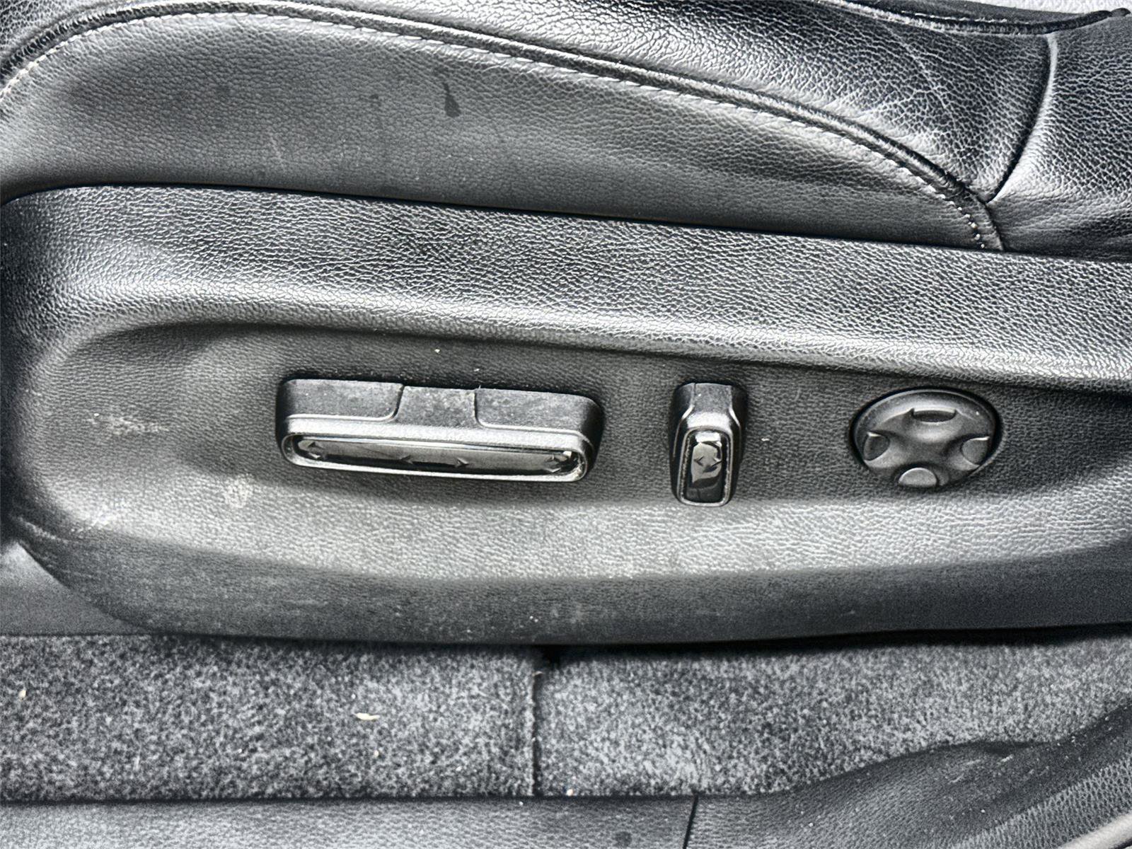 Used 2022 Honda CR-V Touring image 13