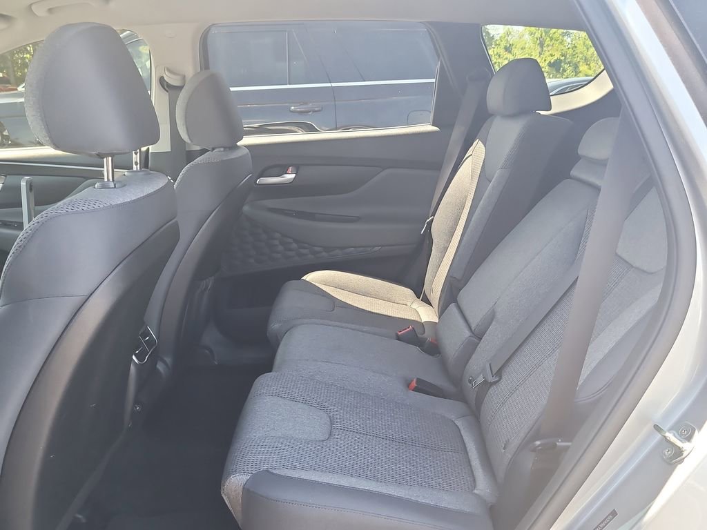 Used 2022 Hyundai Santa Fe SEL FWD image 10