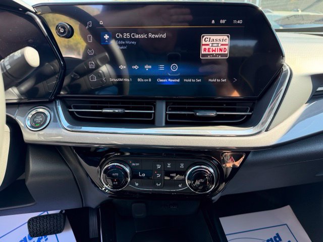 New 2026 Chevrolet Trax ACTIV w/ Driver Confidence Package FWD image 14