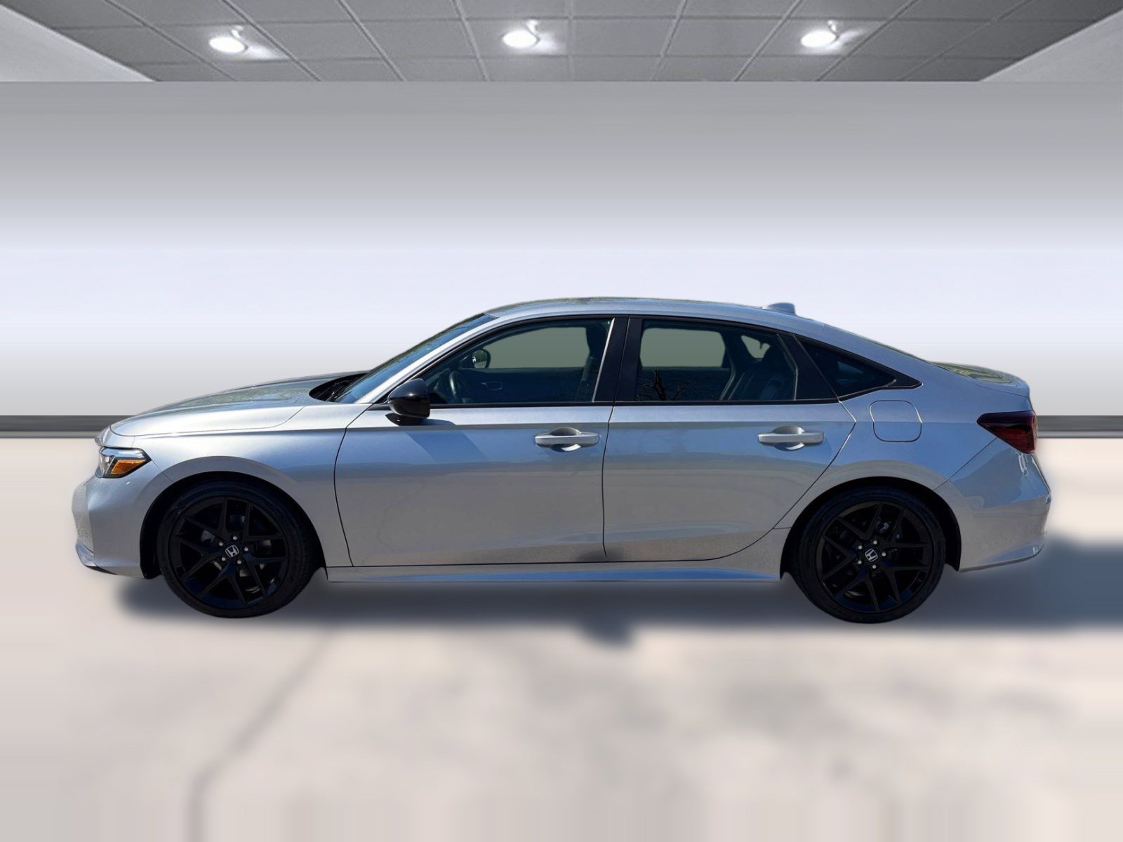 Used 2025 Honda Civic Sport image 2