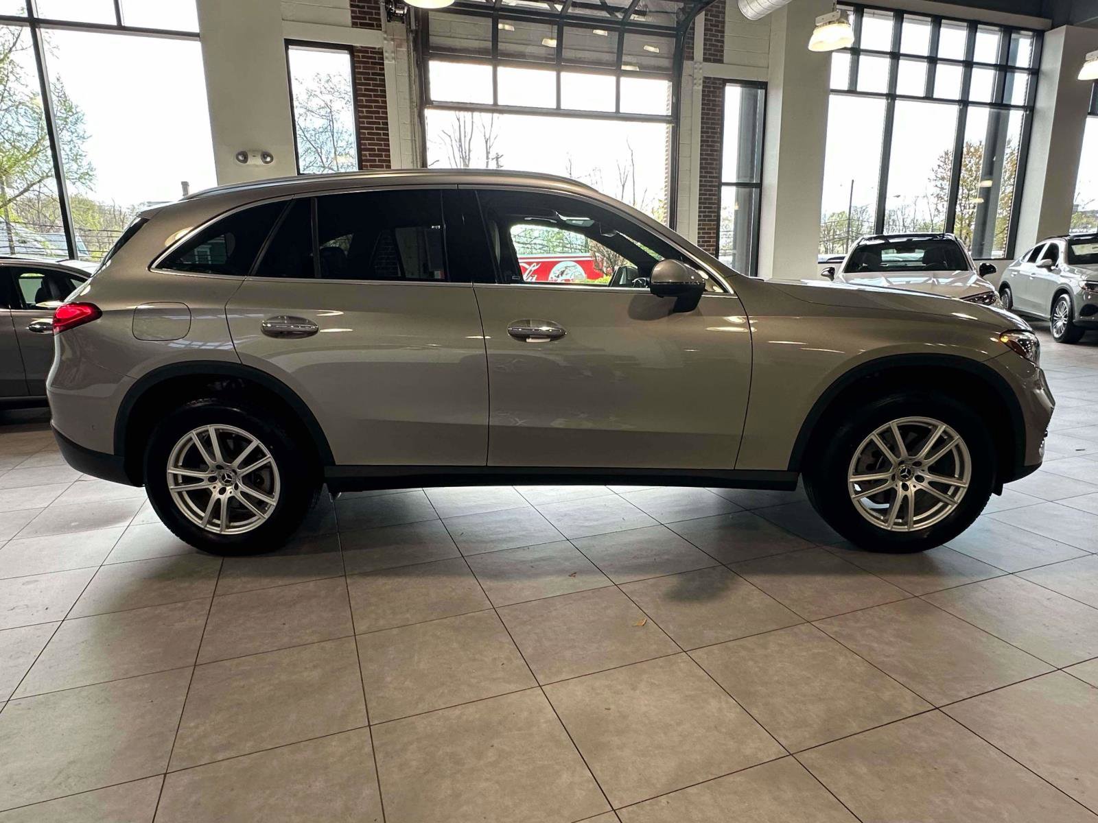 Certified 2023 Mercedes-Benz GLC 300 4MATIC image 5