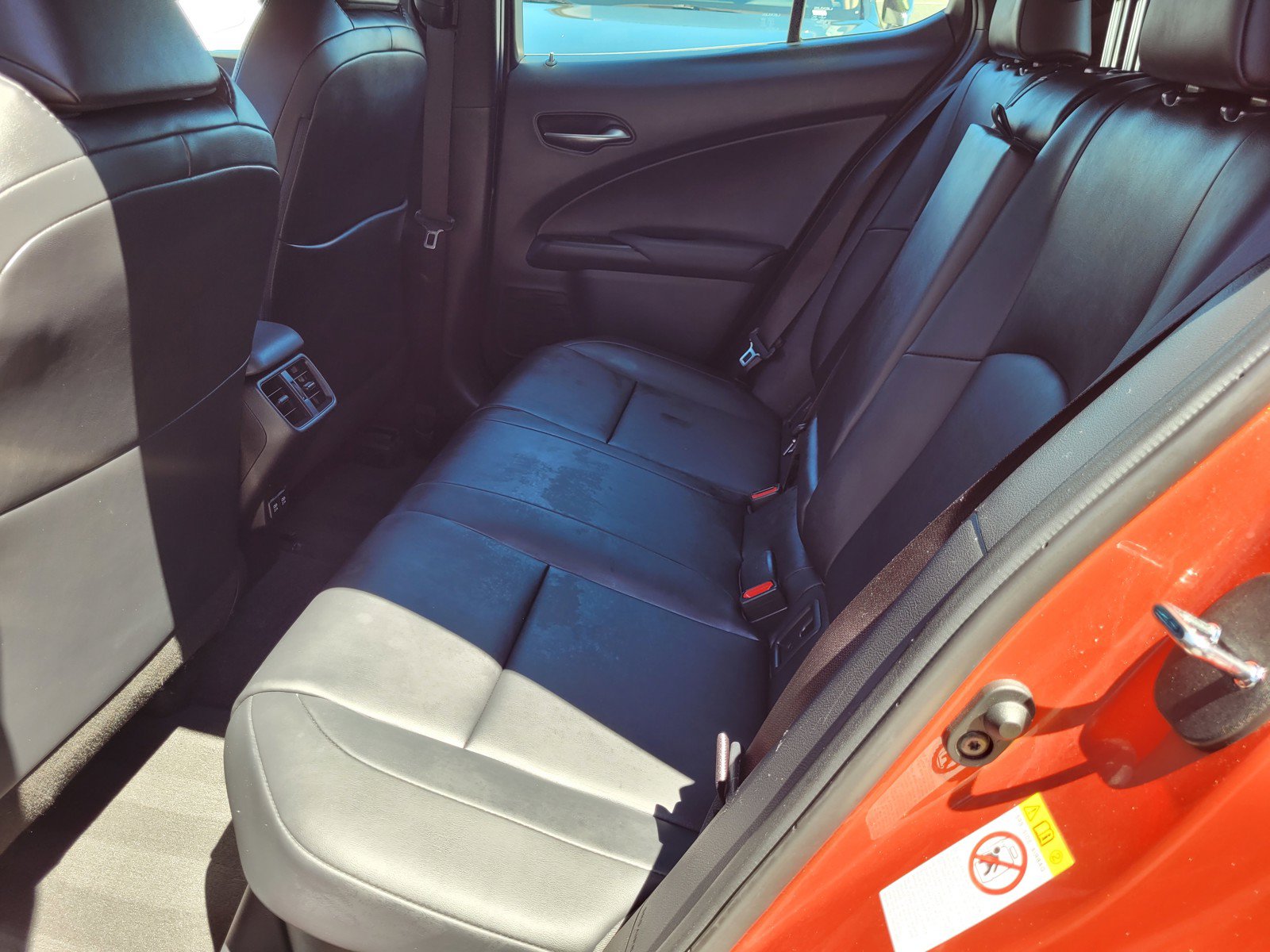 Used 2019 Lexus UX 250h w/ Premium Package AWD/4WD image 27