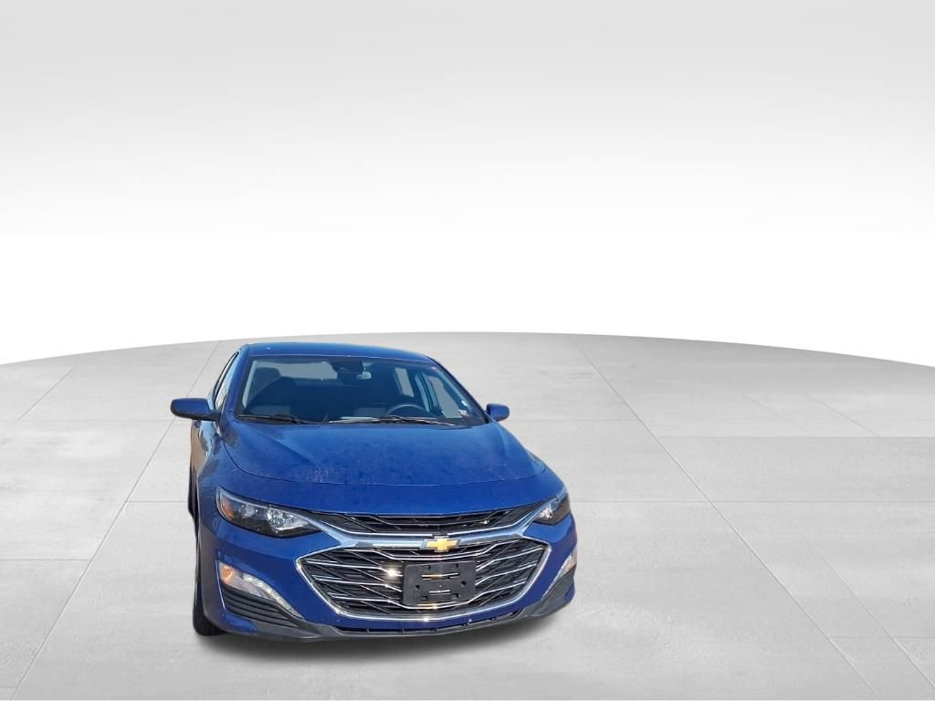 Used 2023 Chevrolet Malibu LT image 4
