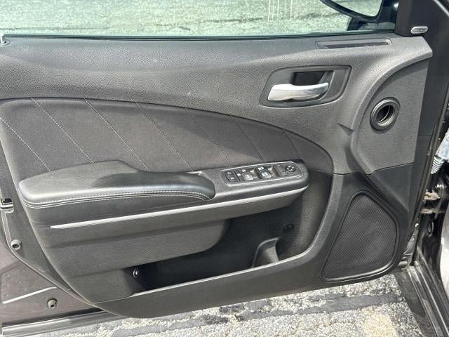 Used 2019 Dodge Charger Scat Pack RWD image 10