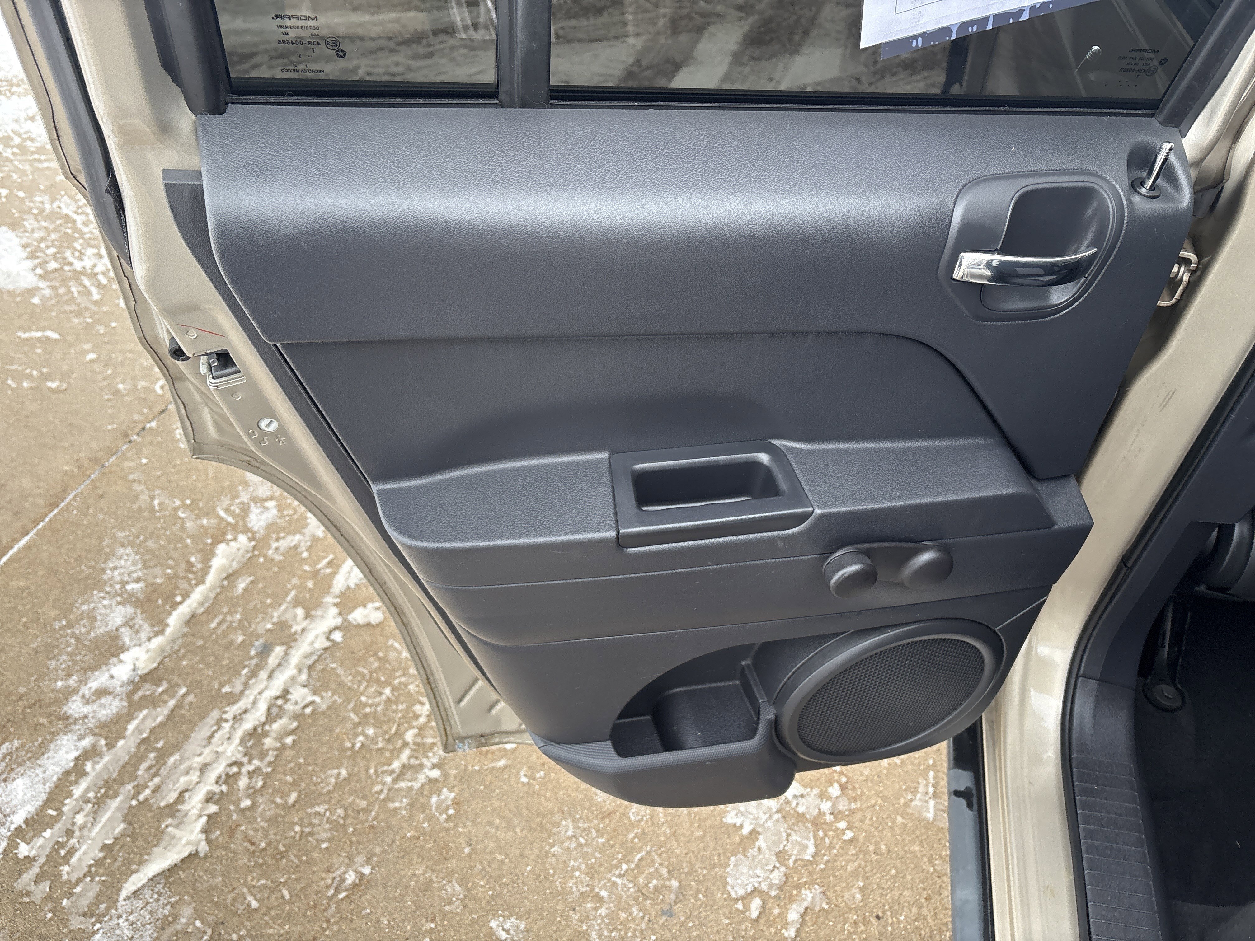 Used 2009 Jeep Patriot Sport image 12