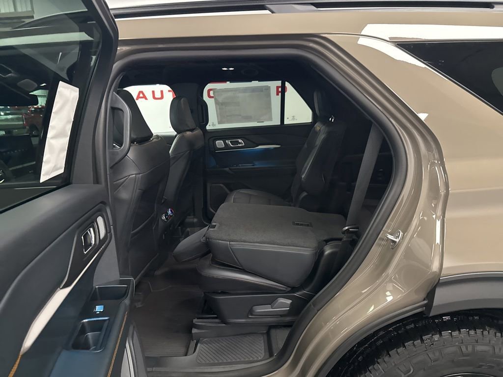 New 2026 Ford Explorer Tremor w/ Tremor Ultimate Package image 27