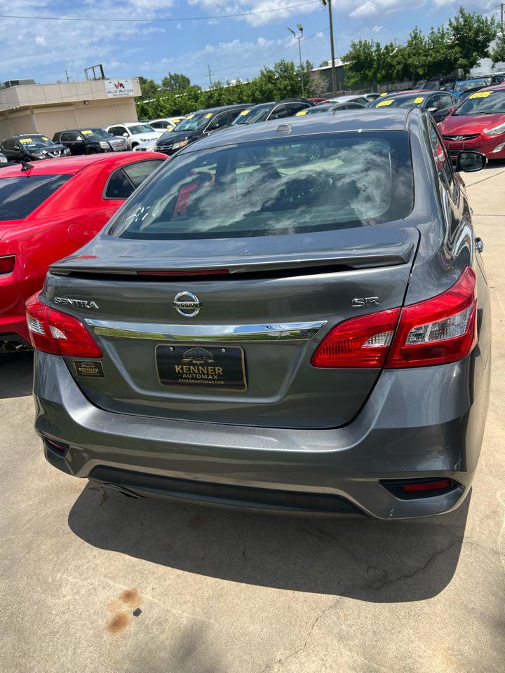 Used 2016 Nissan Sentra SR w/ Electronics Package FWD image 4