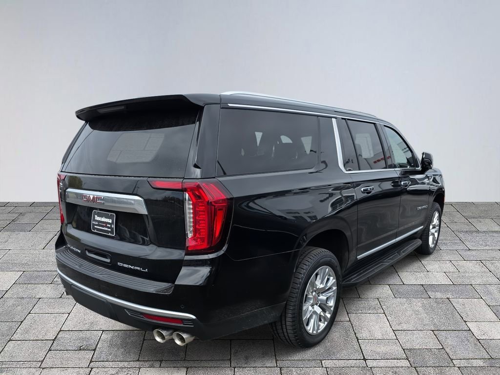 Used 2024 GMC Yukon XL Denali image 7