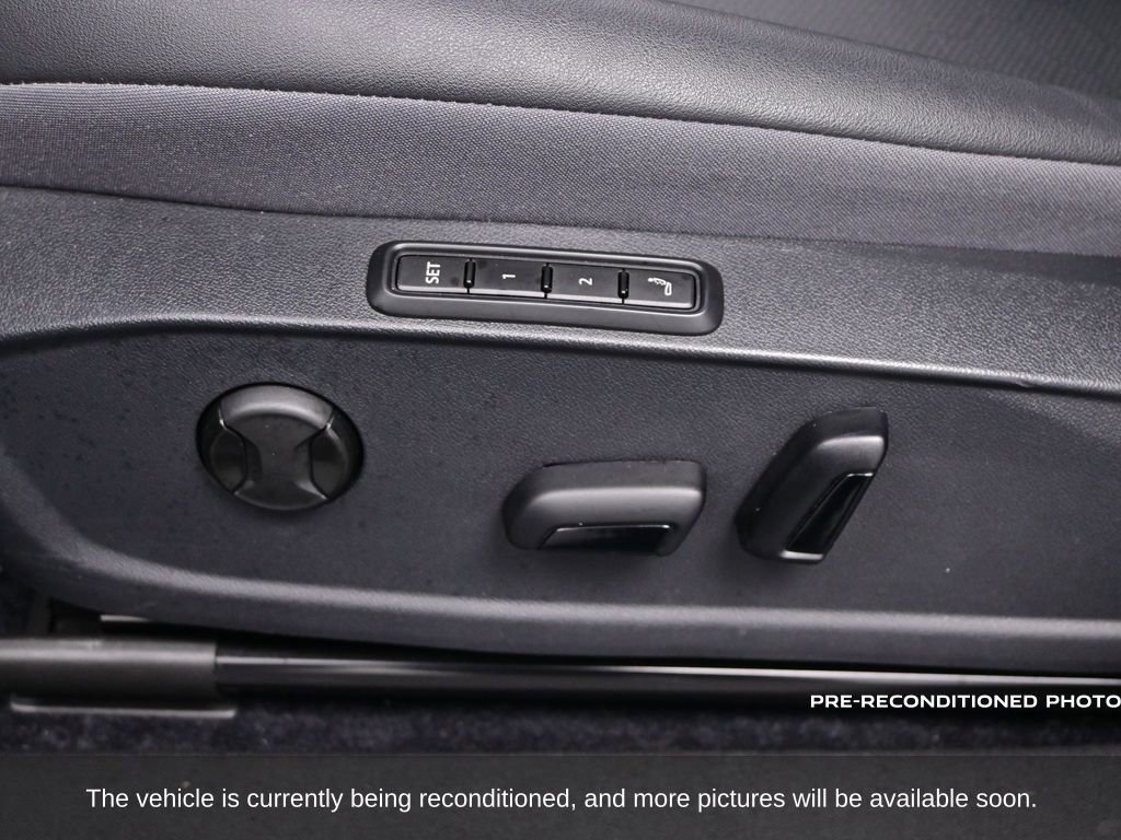 Used 2023 Volkswagen ID.4 Pro S Plus image 14