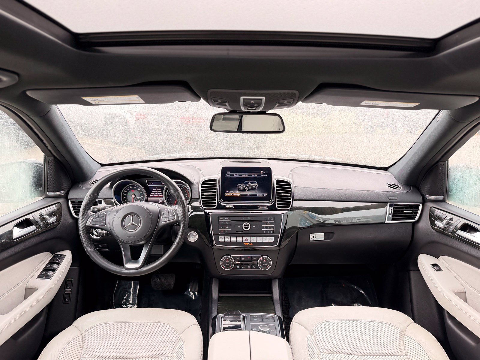 Used 2019 Mercedes-Benz GLS 450 4MATIC image 26