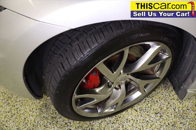 Used 2016 Nissan 370Z w/ Sport Package image 21