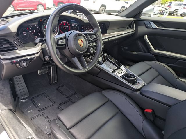 Used 2024 Porsche 911 Carrera RWD image 17