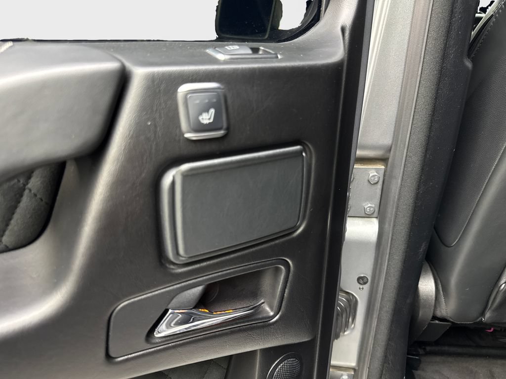 Used 2017 Mercedes-Benz G 550 Squared image 38