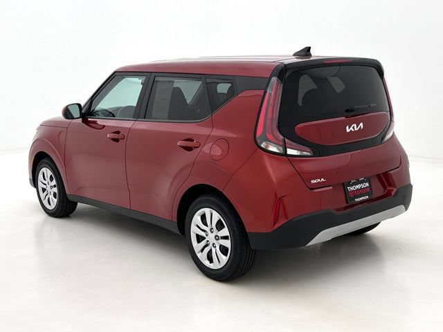 Used 2023 Kia Soul LX FWD image 9
