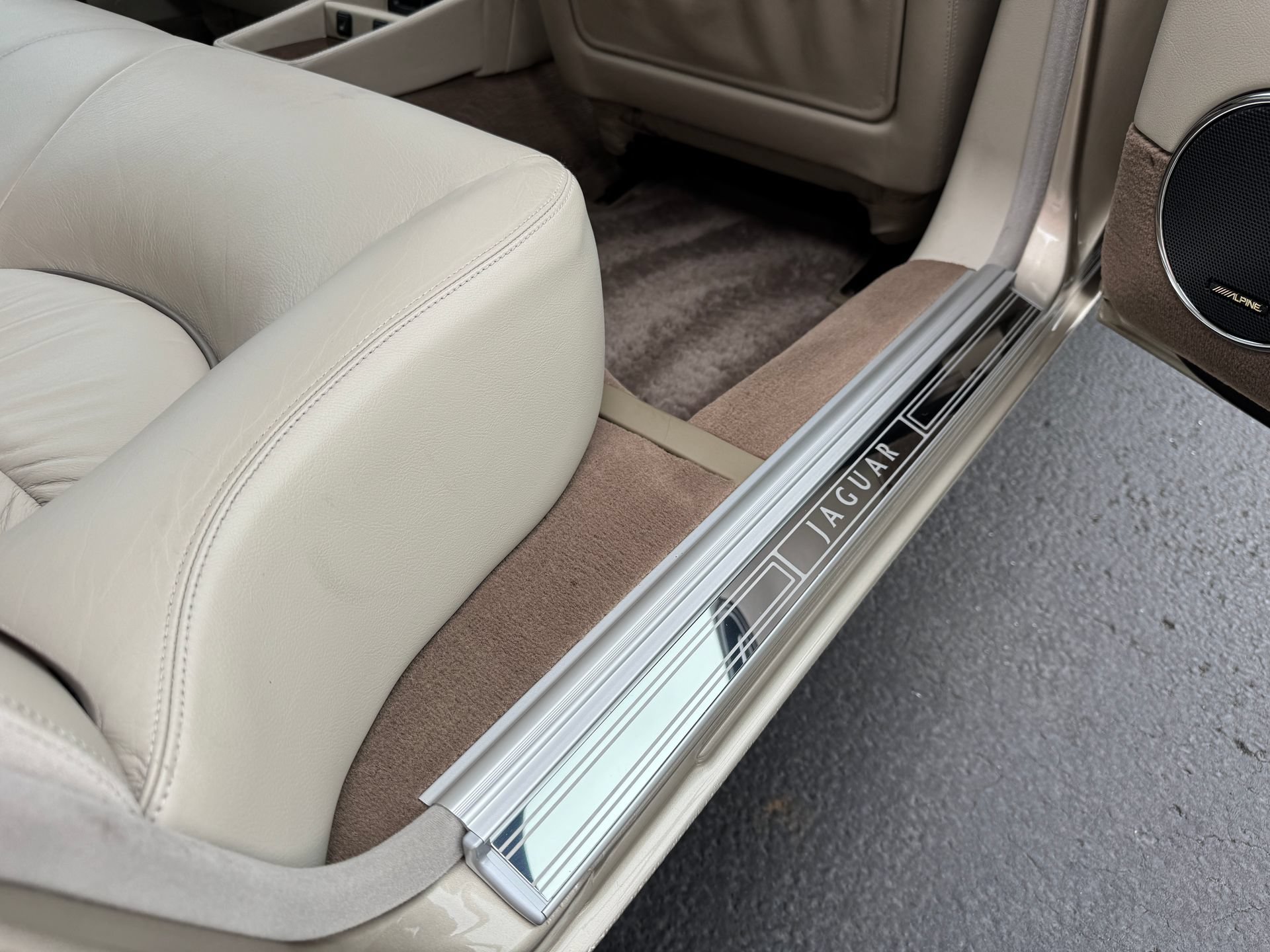 Used 2001 Jaguar XJ Supercharged RWD image 60