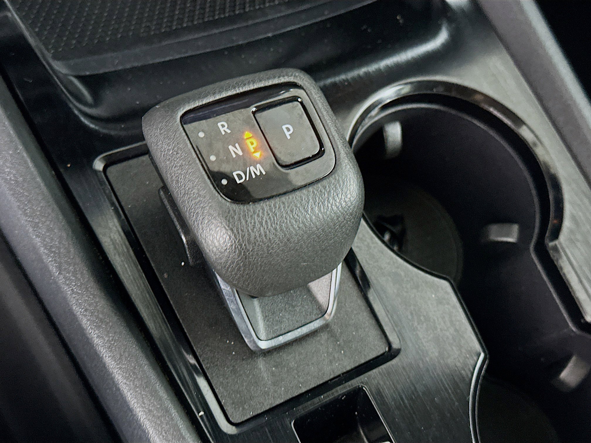 Used 2023 Nissan Rogue SV image 24