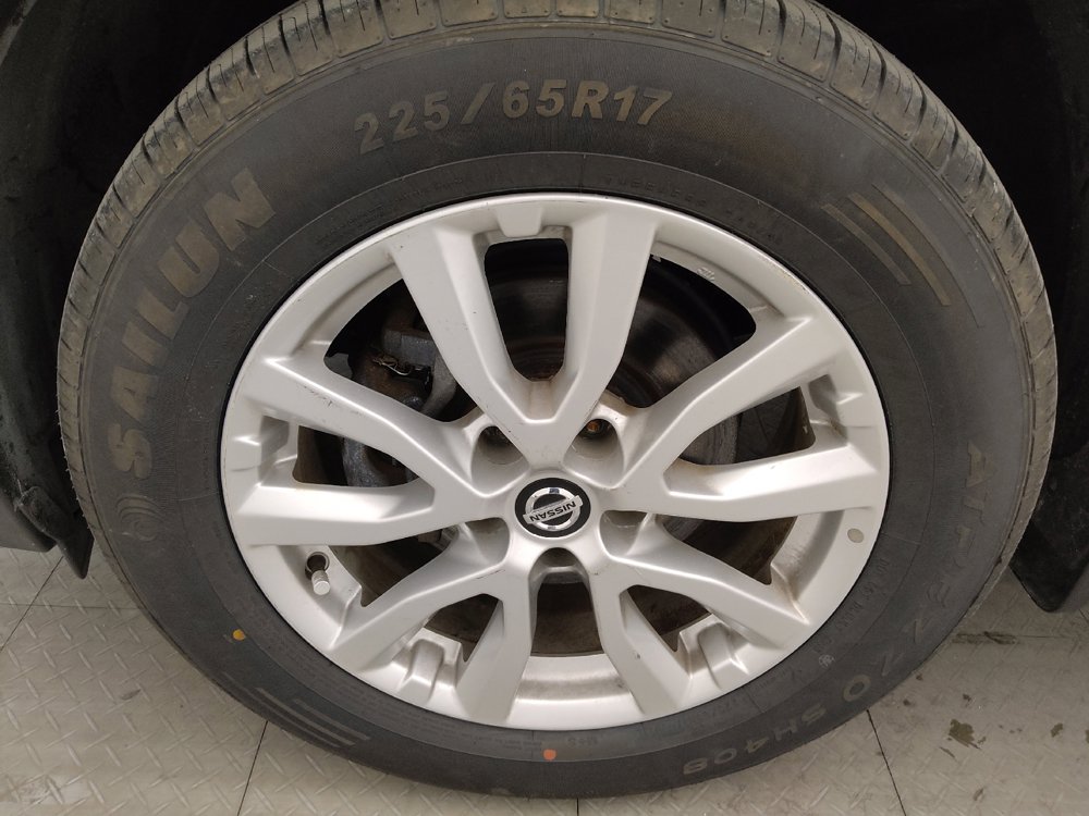 Used 2020 Nissan Rogue S AWD/4WD image 31