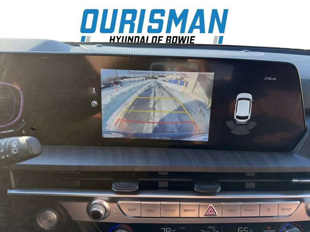 Used 2023 Kia Telluride EX w/ EX Captain's Chair Package image 20