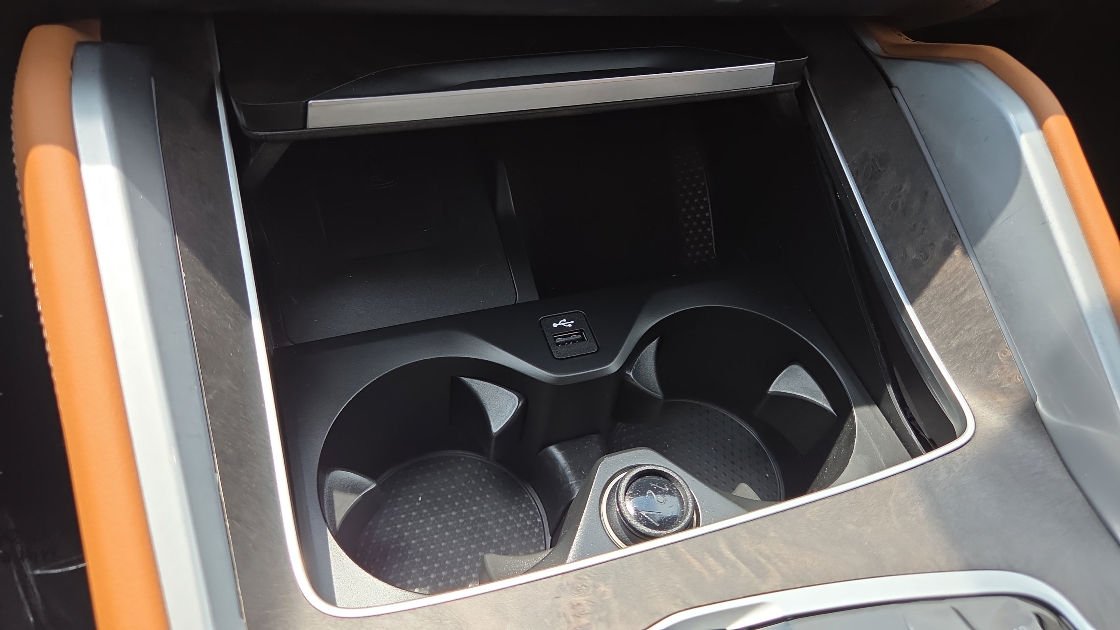 Used 2025 BMW X6 M60i AWD/4WD image 32