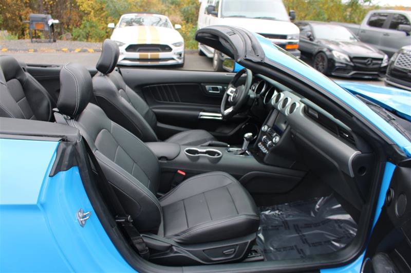 Used 2023 Ford Mustang Premium RWD image 13