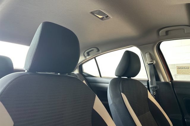 Used 2022 Nissan Versa SV w/ Trunk Package FWD image 18