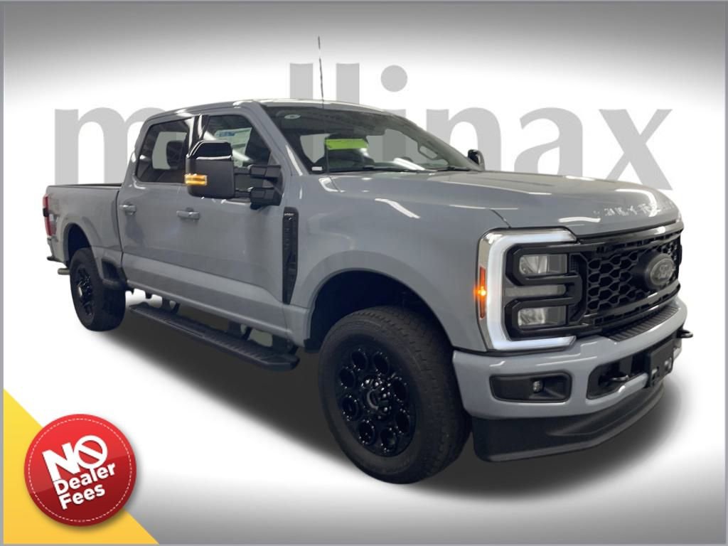 New 2026 Ford F250 Lariat w/ Black Appearance Package