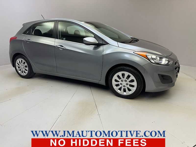 Used 2016 Hyundai Elantra GT image 7