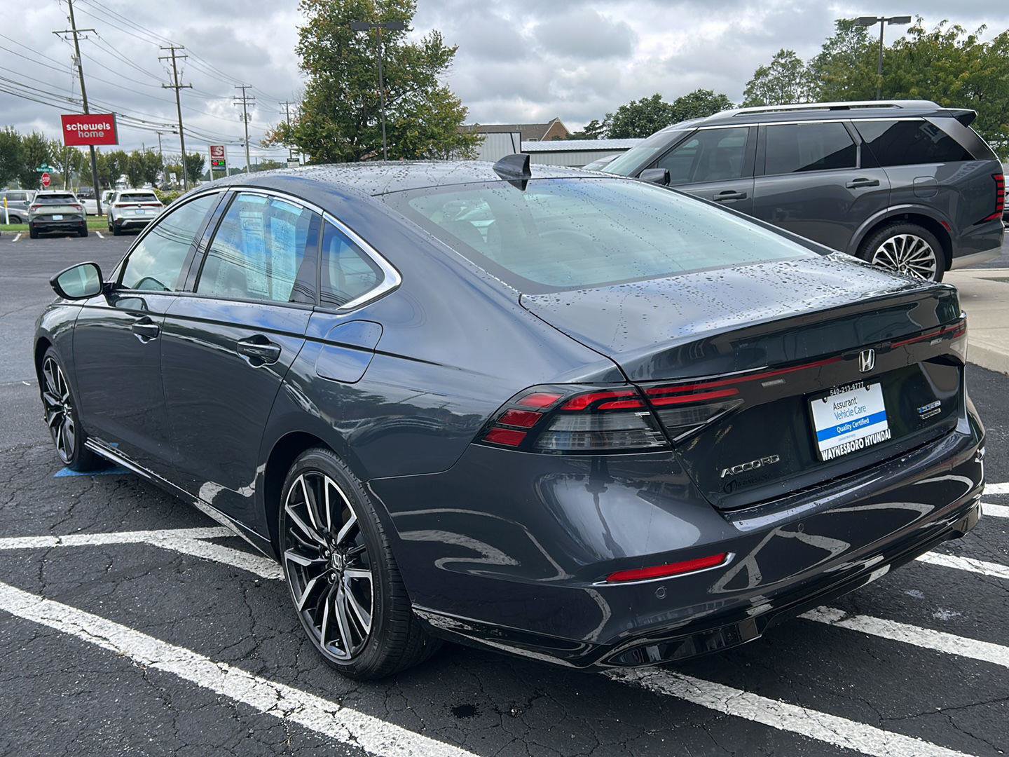 Used 2023 Honda Accord Touring image 5