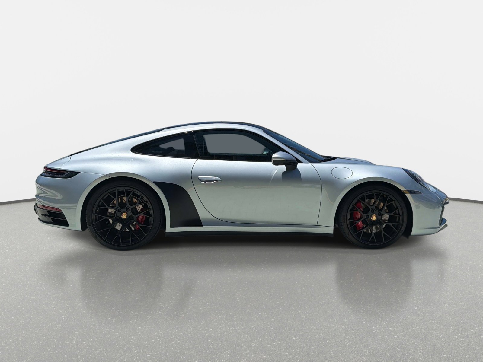 Used 2022 Porsche 911 Carrera S RWD image 2
