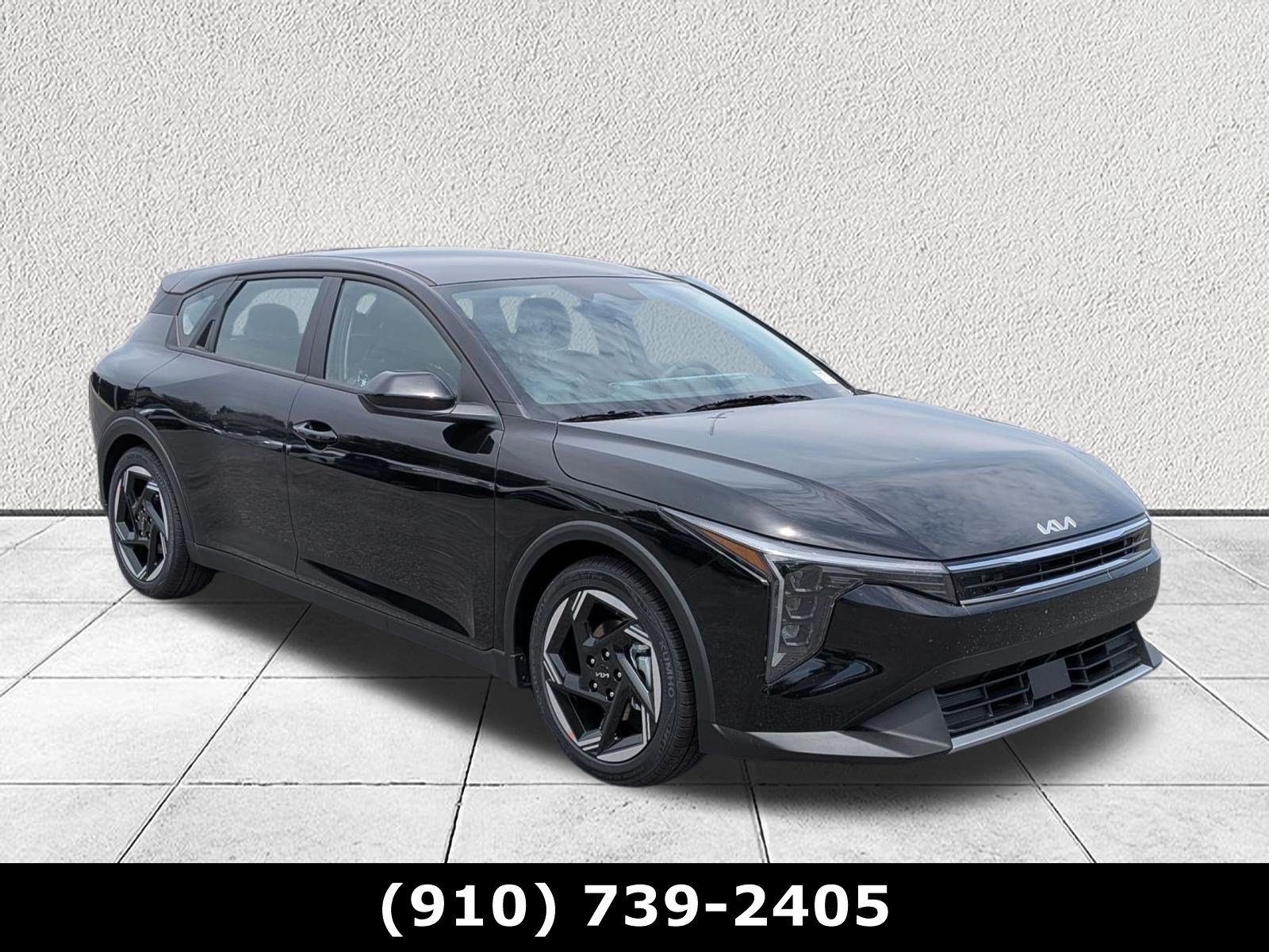New 2026 Kia K4 EX FWD image 1