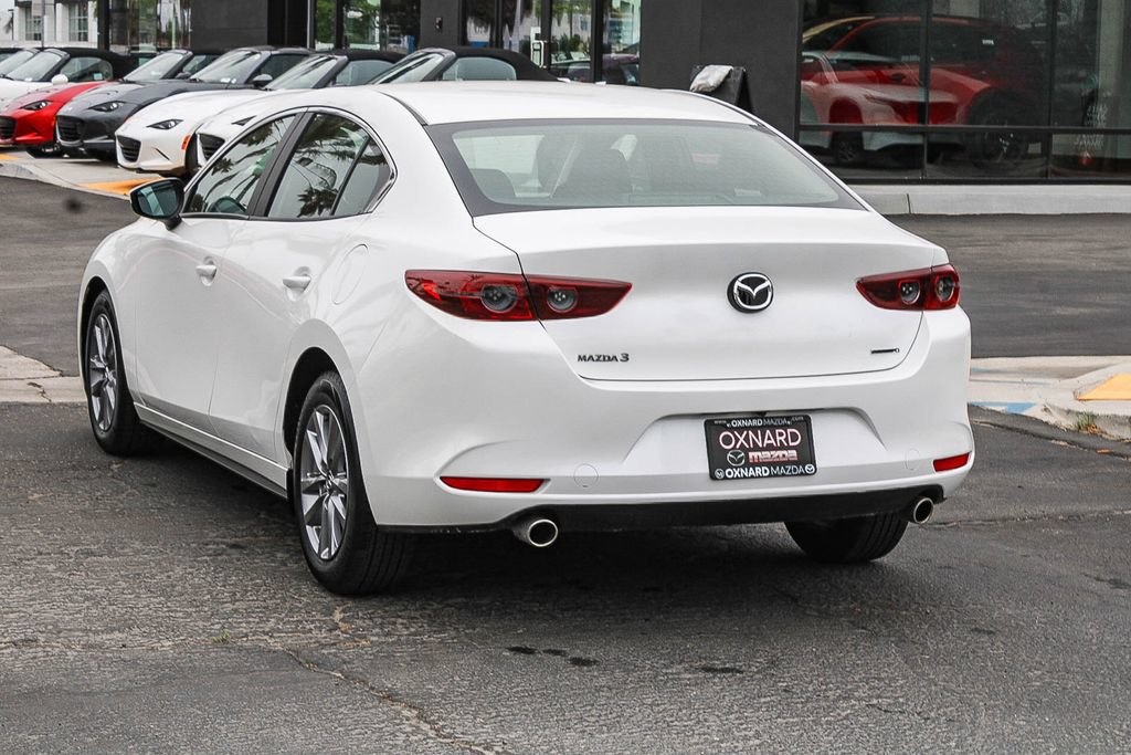 Used 2020 MAZDA MAZDA3 Sedan FWD image 6